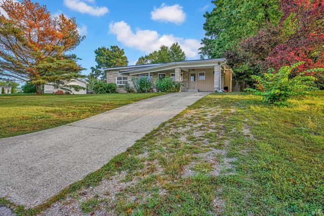 316 Eastwood Drive, Bedford, IN 47421