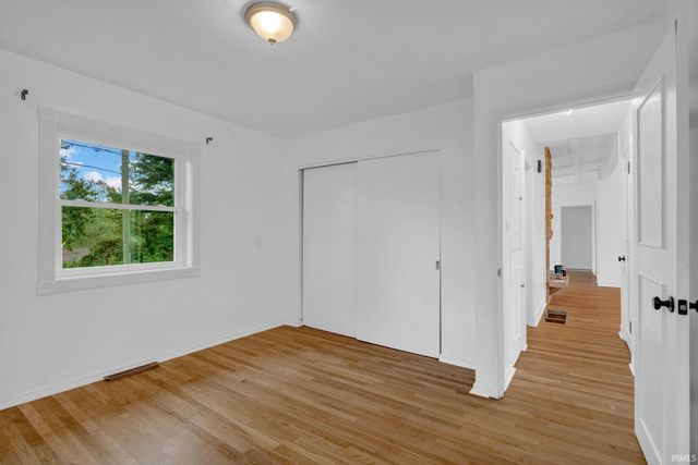 316 Eastwood Drive, Bedford, IN 47421