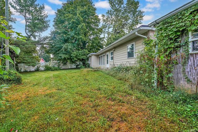316 Eastwood Drive, Bedford, IN 47421