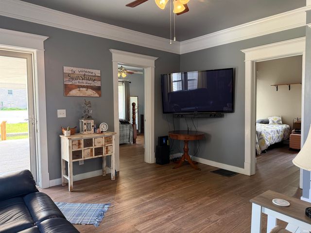 3113 Washington Ave, Bedford, IN 47421