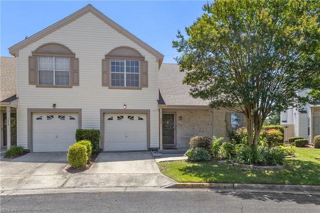 5041 Heathglen CIR, Virginia Beach, VA 23456