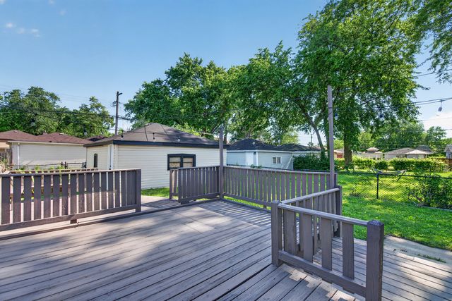 114 W 126th Place, Chicago, IL 60628