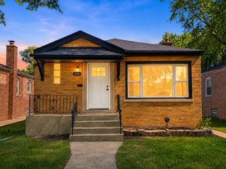114 W 126th Place, Chicago, IL 60628