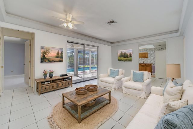 729 N Rainbow N Drive Drive, Hollywood, FL 33021