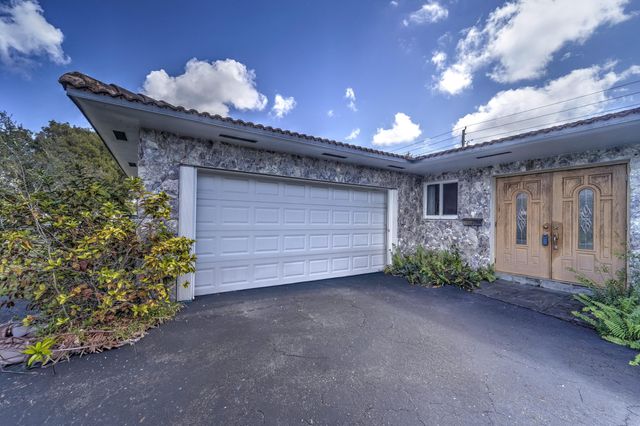 729 N Rainbow N Drive Drive, Hollywood, FL 33021