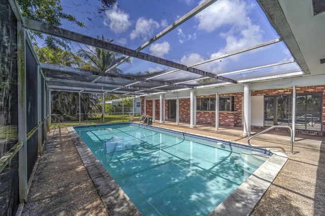 729 N Rainbow N Drive Drive, Hollywood, FL 33021