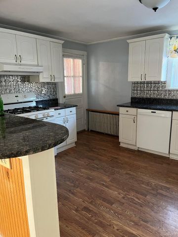 132 Reservoir Road, Marlboro, NY 12542