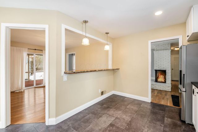 2674 Woodstock Road, Upper Arlington, OH 43221