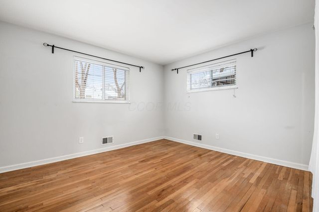 2674 Woodstock Road, Upper Arlington, OH 43221