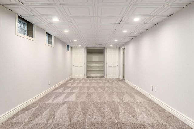 2674 Woodstock Road, Upper Arlington, OH 43221