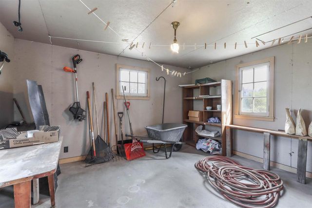 611 SHEARER STREET, Waupaca, WI 54981