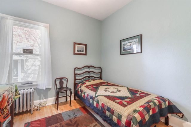 611 SHEARER STREET, Waupaca, WI 54981