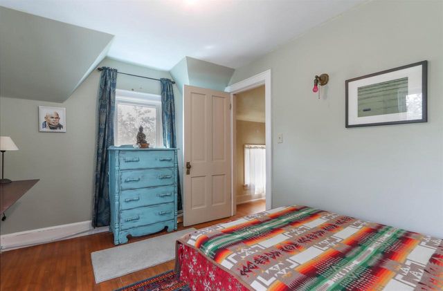 611 SHEARER STREET, Waupaca, WI 54981