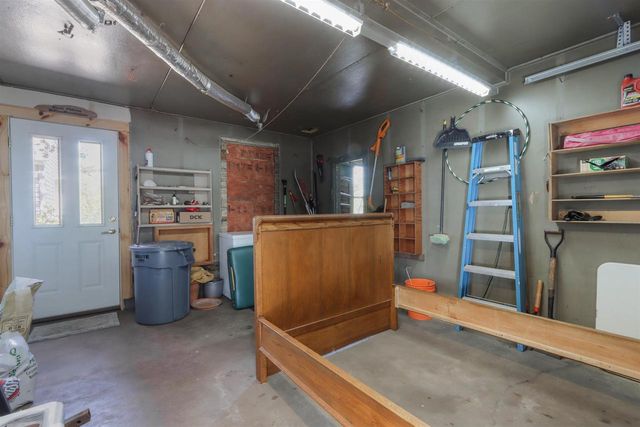 611 SHEARER STREET, Waupaca, WI 54981
