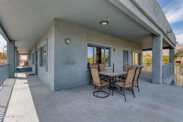 5036 N Calle Bosque, Tucson, AZ 85718