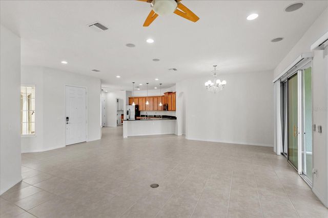 124 BALMY COAST ROAD, Groveland, FL 34736