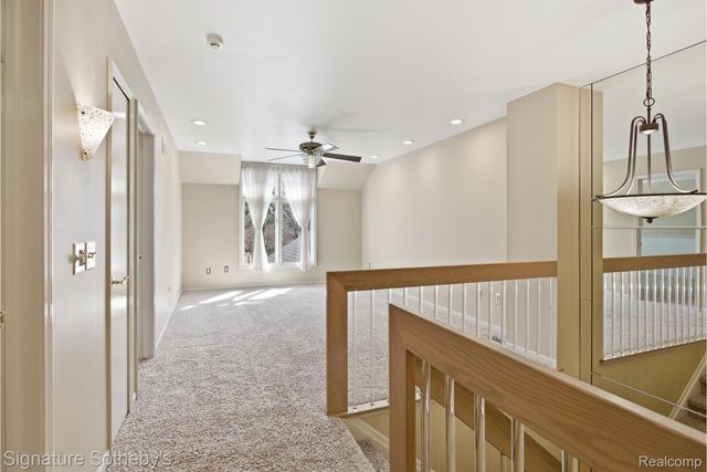 24122 Bingham Pointe Drive 24, Bingham Farms Village, MI 48025