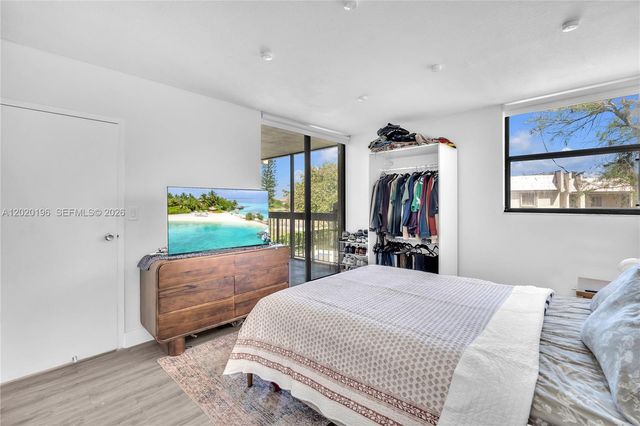 8437 Forest Hills Dr 304, Coral Springs, FL 33065