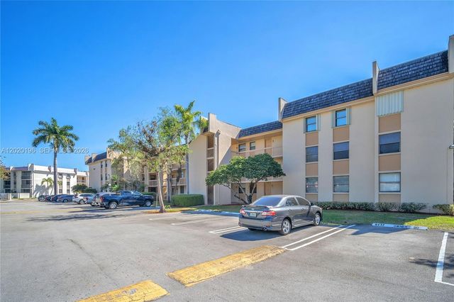 8437 Forest Hills Dr 304, Coral Springs, FL 33065