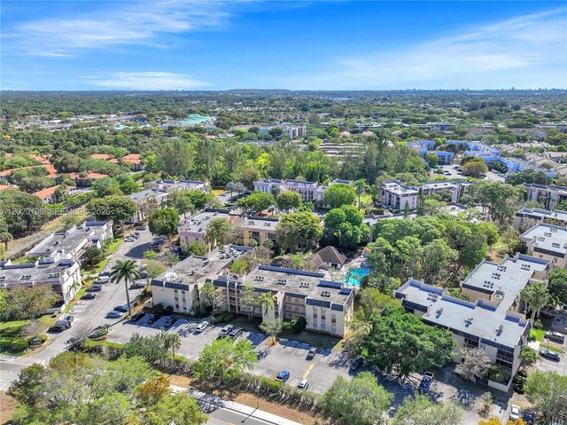 8437 Forest Hills Dr 304, Coral Springs, FL 33065