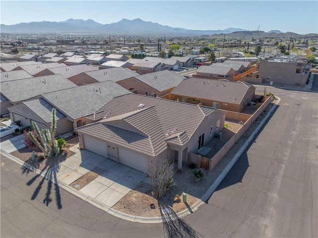684 Pala Mesa Drive, Kingman, AZ 86409