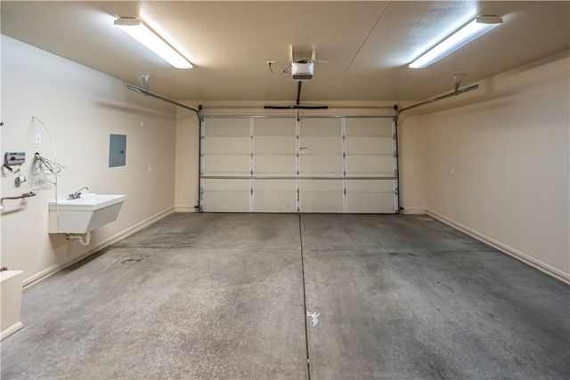 684 Pala Mesa Drive, Kingman, AZ 86409