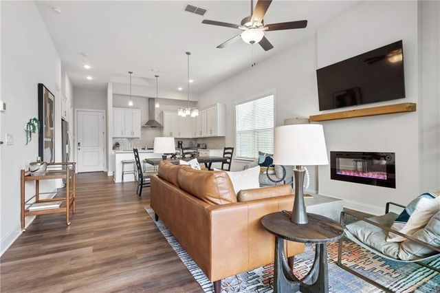 613 Stickley Oak Way, Woodstock, GA 30189