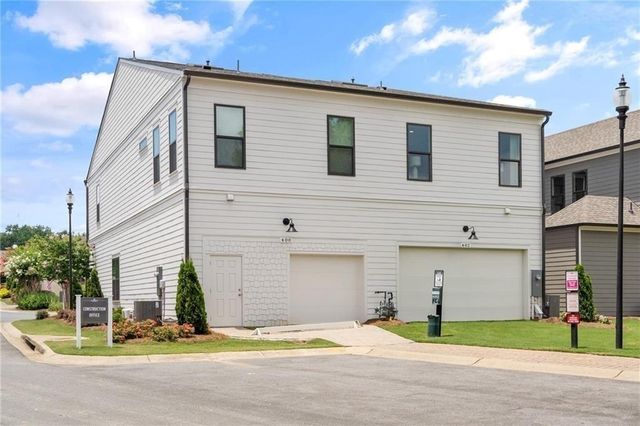 613 Stickley Oak Way, Woodstock, GA 30189