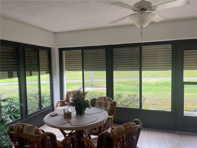 5770 Trailwinds DR 211, Fort Myers, FL 33907