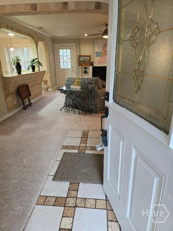 Image 8 of property listing at 113 Wyckfield Road, Savannah, GA 31410