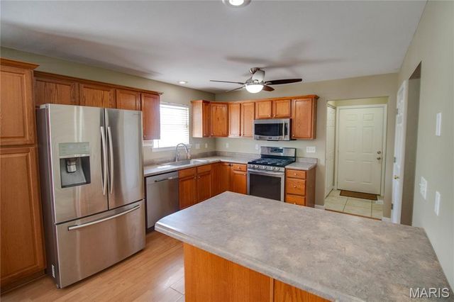 322 Washington Avenue, East Alton, IL 62024