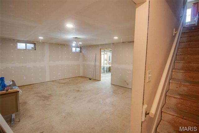 322 Washington Avenue, East Alton, IL 62024