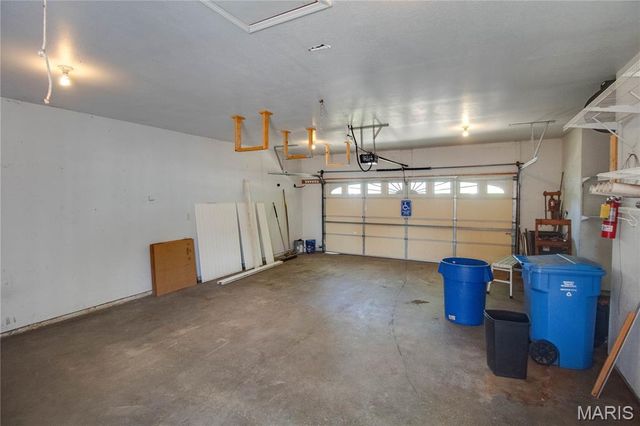 322 Washington Avenue, East Alton, IL 62024