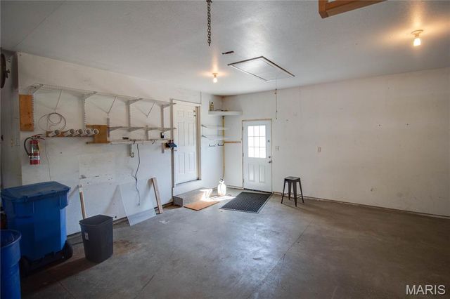 322 Washington Avenue, East Alton, IL 62024