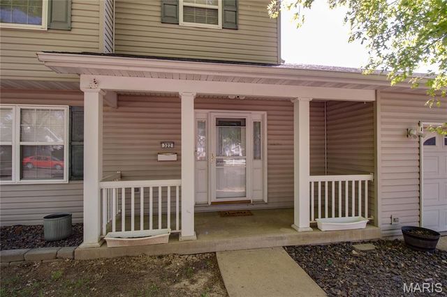 322 Washington Avenue, East Alton, IL 62024