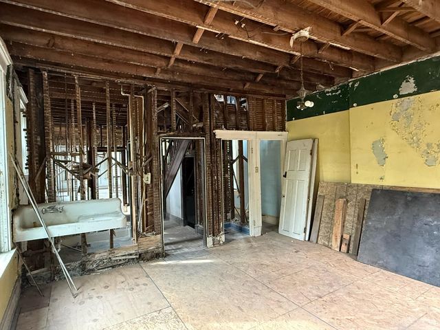 454 W Mcmicken Avenue, Cincinnati, OH 45214