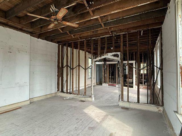 454 W Mcmicken Avenue, Cincinnati, OH 45214