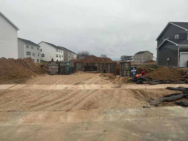 6254 61st Street S, Cottage Grove, MN 55016