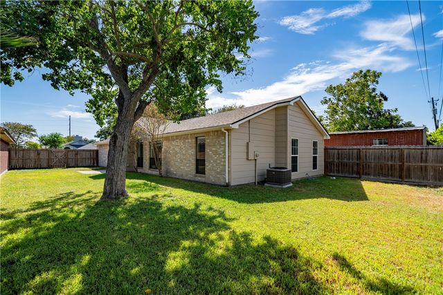 7114 Windbrook, Corpus Christi, TX 78414