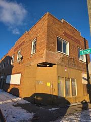 18648 W Warren Avenue, Detroit, MI 48228