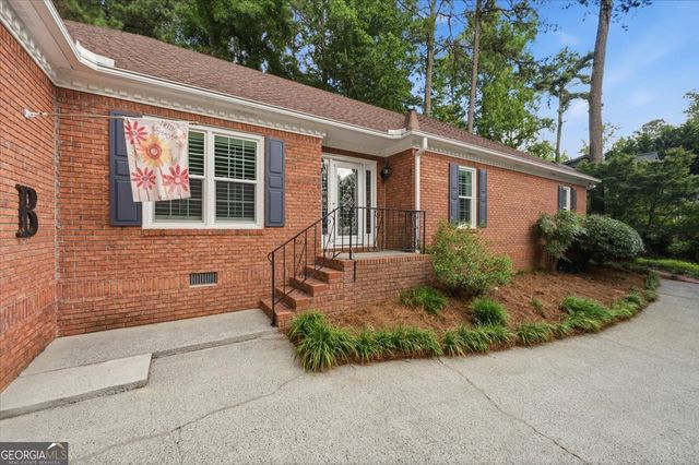 2032 Signal Ridge Chase, Kennesaw, GA 30152