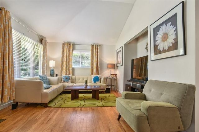 2056 Arlington NE Avenue, Atlanta, GA 30324