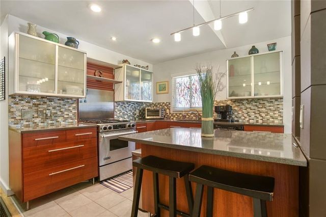 2056 Arlington NE Avenue, Atlanta, GA 30324