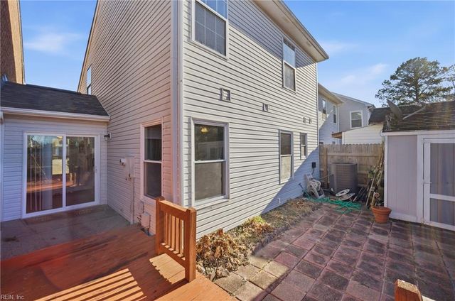 3807 Whitechapel ARCH, Chesapeake, VA 23321