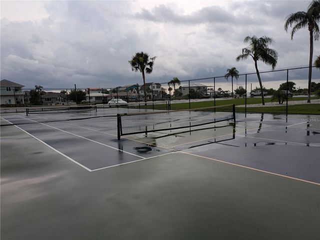 5915 SEA RANCH DRIVE 404, Hudson, FL 34667