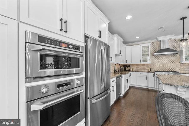 35 DAVID DR, Newtown, PA 18940