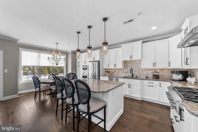 35 DAVID DR, Newtown, PA 18940