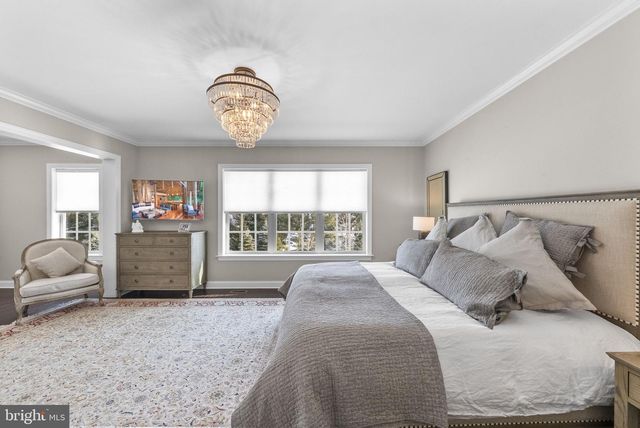 35 DAVID DR, Newtown, PA 18940