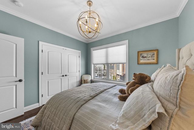 35 DAVID DR, Newtown, PA 18940