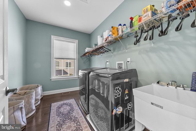 35 DAVID DR, Newtown, PA 18940